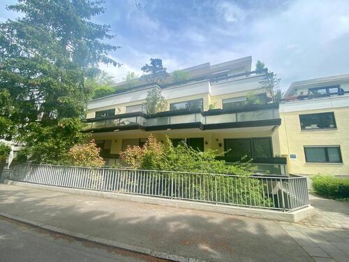 Foto - 2-Zimmer Erdgeschoss Whg. mit Balkon, TG und EBK in München Solln