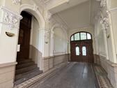 Foto - Großzügige 4-Zimmer-Wohnung in charmantem Altbau (ca. 140 m²)