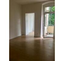 Schöne 2-Zimmer-Wohnung mit Loggia, Abstellraum, EBK und Balkon - Magdeburg Leipziger Straße
