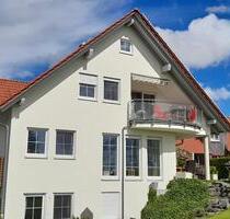 Attraktive 4-Zimmer-DG-Wohg. mit EBK an 1 od. 2 Personenhaushalt - Biberach an der Riß