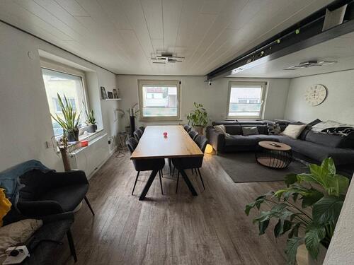 Foto - Freistehendes einzugsfertiges Einfamilienhaus