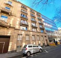 1-Zimmer-Wohnung mit Aufzug und neuem Duschbad direkt an der Oper - Düsseldorf