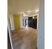 5-Zimmer Wohnung Halver - 2 Bäder - 146 m2 - Balkon - Zentrum