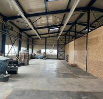 Helle Lagerhalle - 1.500,00&nbsp;EUR Kaltmiete, ca.&nbsp; 220,00&nbsp;m&sup2; in Spraitbach (PLZ: 73565)