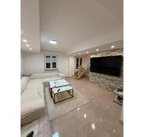 Großzügige 125 qm2 Maisonettewohnung mit 2 Eingängen - Gelsenkirchen Gelsenkirchen-West