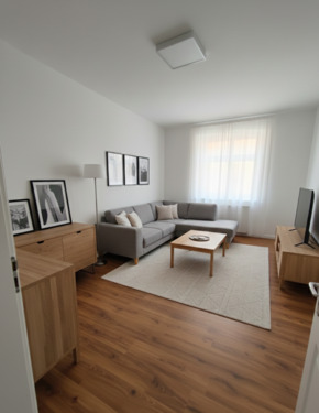 Foto - Erstbezug nach Sanierung – helle 3-Zimmer-Wohnung