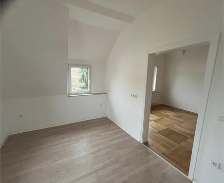 Foto - Große, helle 5-Raum-Wohnung in Gersdorf (Erstbezug)