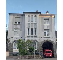 Dreifamilienhaus in Remscheid – 262 m², Garage & Stellplatz