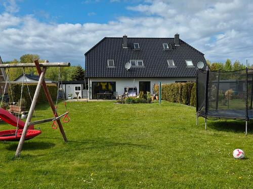 Foto - Doppelhaushälfte in Wassernähe - 349.000,00&nbsp;EUR Kaufpreis, ca.&nbsp; 130,00&nbsp;m&sup2;