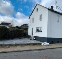 kleines saniertes Haus - 925,00 EUR Kaltmiete, in Melsbach (PLZ: 56581)