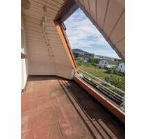 Lichtdurchflutete 2-Zimmer-Wohnung in ruhiger Lage mit Balkon, St - Gelnhausen