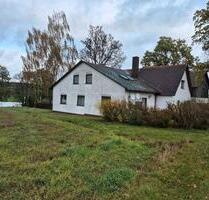 Wohnung komplett möbliert - 750,00&nbsp;EUR Kaltmiete, ca.&nbsp; 129,00&nbsp;m&sup2; in Konnersreuth (PLZ: 95692)