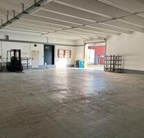 Große Lagerhalle mit Rolltor & Büro, Küche und Bad - Schloß Holte-Stukenbrock