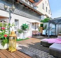 Ein-Zweifamilienhaus Terrasse Garagen - Essen Stadtbezirk IV