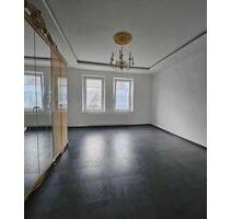Wohnung vermieten - 650,00&nbsp;EUR Kaltmiete, ca.&nbsp; 100,00&nbsp;m&sup2; in Waldsassen (PLZ: 95652)