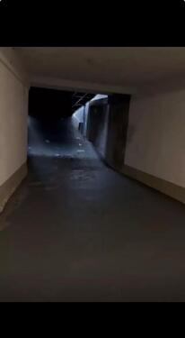 Foto - Tiefgarage - 100,00 EUR Miete,