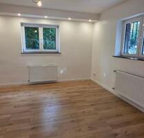 Untergeschosswohnung mit Balkon in Kelkheim (Taunus)