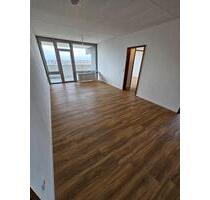 Vollständig sanierte 3-Zimmer Wohnung mit Ausblick in Köln Riehl