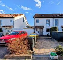 5 Zimmer Stadthaus mit Garage und einladendem Garten von privat - Falkensee