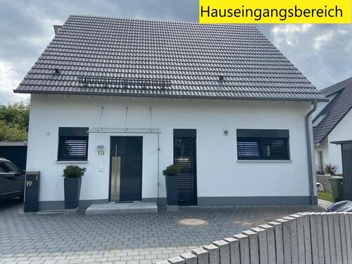 Foto - Modernes KfW-70 Einfamilienhaus (Baujahr 2009)
