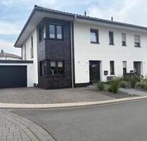 147 m² DHH mit hohen Wohnkomfort, modernem Garten und Garage - Delbrück