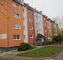 Top renovierte 3-Zimmer-Wohnung frei! **Einziehen und Wohlfühlen** - Nürnberg Erlenstegen