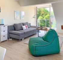 Möblierte 2-Zimmer-Dachgeschosswohnung mit Balkon in Boltenhagen