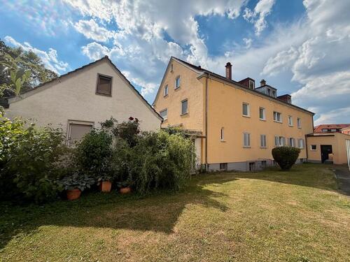 Foto - Mehrfamilienhaus und kleineres Einfamilienhaus direkt in Neu-Ulm