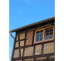 Haus zu Verkaufen mit Viel Potenzial 2 Garagen zu Verkaufen - Meiningen