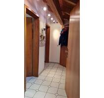 3-Zimmer-Wohnung zu vermieten - 850,00&nbsp;EUR Kaltmiete, ca.&nbsp; 70,00&nbsp;m&sup2; in Chieming (PLZ: 83339)