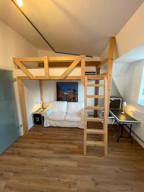 Foto - 1 Zimmer Dachgeschoßwohnung zur Miete in Wedel