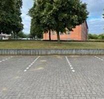 PKW STELLPLÄTZE PARKPLÄTZE IN LUDWIGSLUST KÄTHE-KOLLWITZ-STRASSE ZU VERMIETEN