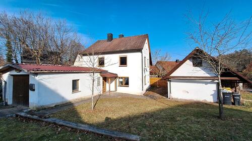 Foto - Einfamilienhaus in idyllischer Lage zur Sanierung von Privat