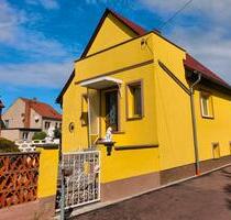 charmantes Einfamilienhaus in ruhiger, naturnaher Lage, Haus - Roßleben-Wiehe