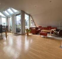 Traumhafte 6-Zimmer-Wohung mit Dachterrasse & Kamin in Gütersloh