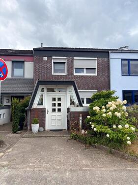 Foto - Reihenhaus in Stuhr - 290.000,00&nbsp;EUR Kaufpreis, ca.&nbsp; 138,00&nbsp;m&sup2;
