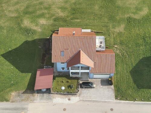 Foto - 8 Zimmer Mehrfamilienhaus, Wohnhaus in Lachen