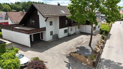 Foto - Mehrfamilienhaus mit viel Potenzial - bis zu 5 Wohnungen + 7% AfA