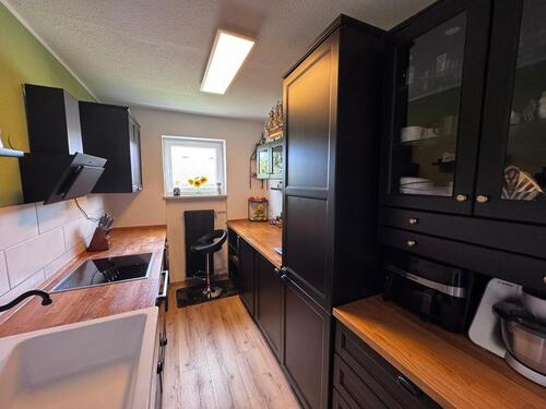 Foto - Gepflegte, modernisierte 2-Zimmer-Wohnung - Südbalkon & Bergblick