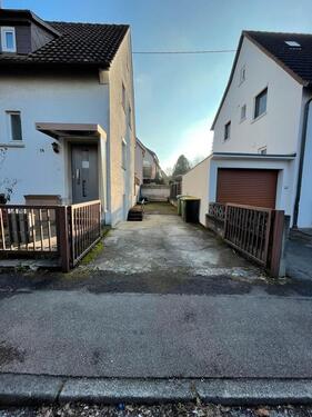 Foto - Stellplatz PKW - Nähe Innenstadt und PH Ludwigsburg