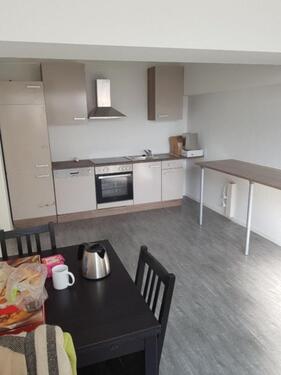 Foto - 3er WG Zimmer Zentrumsnah - 280,00&nbsp;EUR Kaltmiete, ca.&nbsp; 93,00&nbsp;m&sup2;