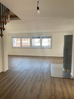 Foto - 130qm Maisonettewohnung 4,5 Zimmer in Heusenstamm-Rembrücken
