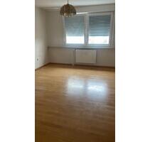 Schöne 3 Zimmerwohnung - 1.040,00 EUR Kaltmiete, ca.  80,00 m² in Ludwigshafen am Rhein (PLZ: 67067) Rheingönheim