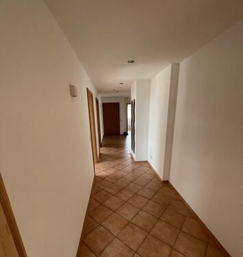 Foto - Etagenwohnung in Großrinderfeld zur Miete