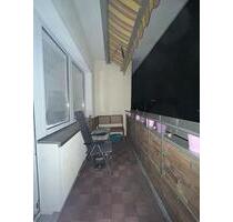 Helle 2-Zimmer Wohnung mit Balkon im 3. OG, mit Stellplatz, ruhig - Falkensee