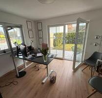 Raum in ruhiger Praxis Kanzlei zu vermieten - Holzkirchen