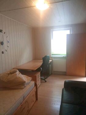 Foto - 2 Zimmer Wohnung mit Garten - 400,00 EUR Kaltmiete,