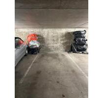 Tiefgaragenstellplatz zu vermieten in Wendlingen nähe Bahnhof - Wendlingen am Neckar