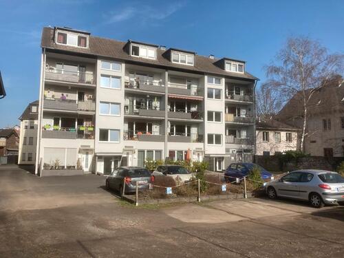 Foto - Bad Godesberg, Friesdorfer Straße, 2Zi. DG-Wohnung