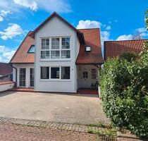 Mehrfamilienhaus mit Gewerbe in Nüdlingen Zentrum zu verkaufen